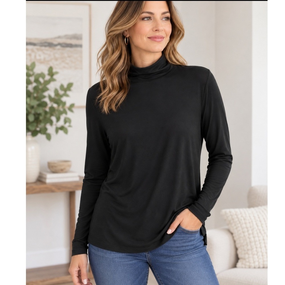 3/$25 Tahari Women L Black Mock Turtleneck Long Sleeve Stretch Top Closet Staple
